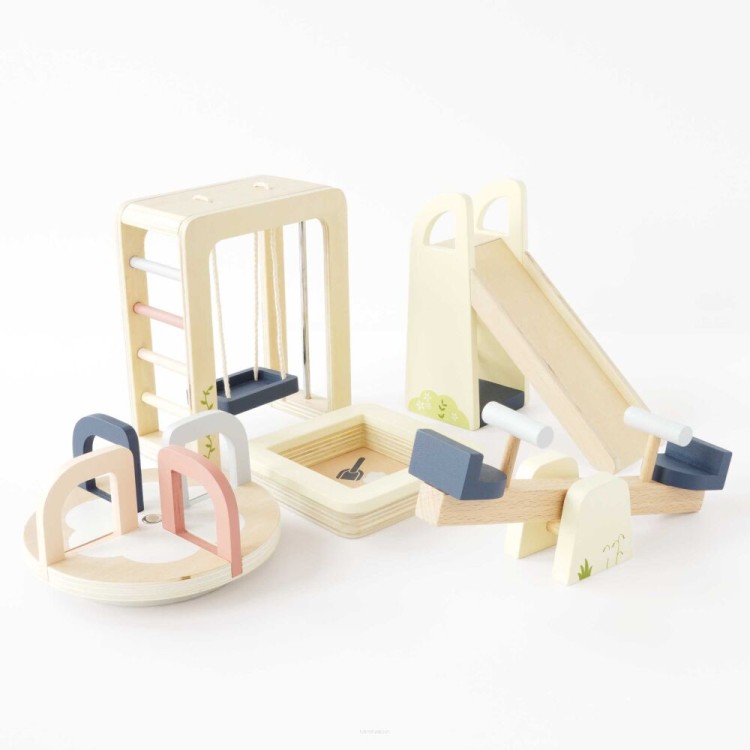 big_ME062-outdoor-play-set-dolls-house-accessory.jpg
