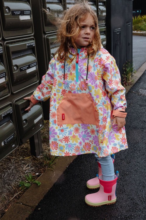 pol_pl_Hello-Hossy-Poncho-Retro-Flowers-2-3-LAT-1191_2.jpg