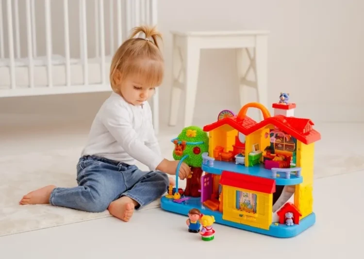 dumel-discovery-odkrywczy-domek-zabawka-interaktywna-2874699 (2).webp