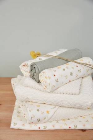 pol_pm_bebe-jou-Chusteczki-bambusowo-muslinowe-32-x-32cm-3-szt-Bohemian-Garden-305321-2766_3.jpg
