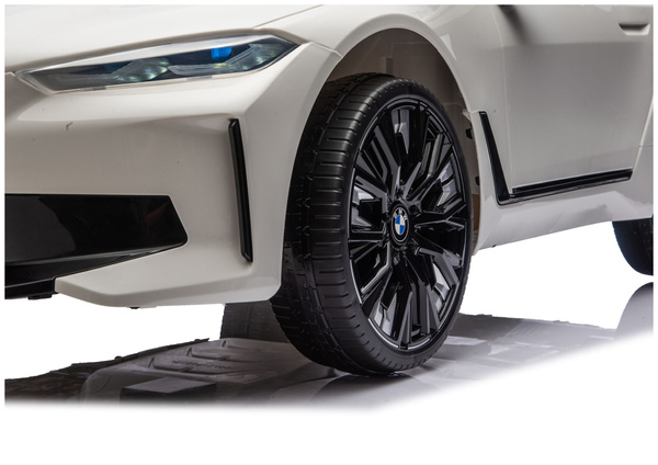 pol_pm_Auto-Na-Akumulator-BMW-i4-4x4-JE1009-Bialy-29010_7.jpg