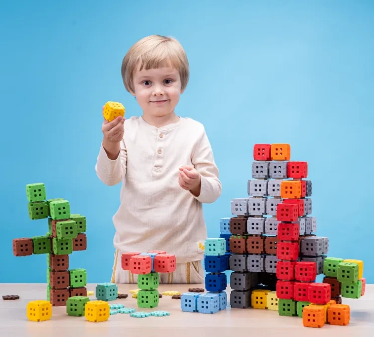 marioinex-mini-waffle-blocks-klocki-konstrukcyjne-142-elementy-8182447 (4).webp