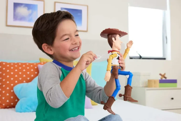 toy-story-5-biegnacy-chudy-figurka-interaktywna-30-cm-wersja-angielska-8284945 (1).webp