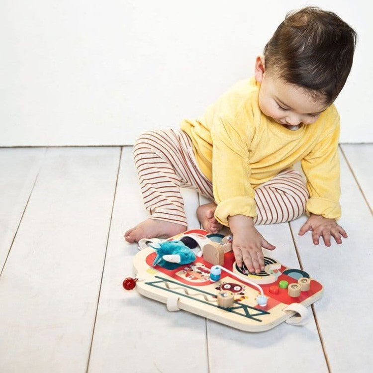 pol_pl_LILLIPUTIENS-Drewniana-tablica-manipulacyjna-Woz-strazacki-Nosorozec-Marius-9-m-6860_8.jpg