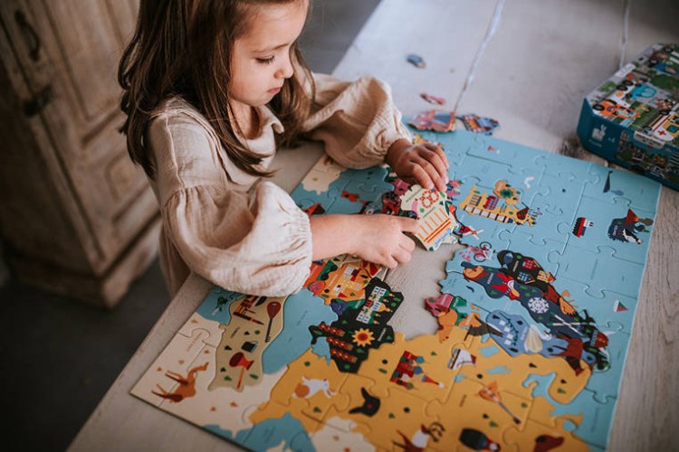 pol_pl_Mudpuppy-Puzzle-Mapa-Europy-z-elementami-w-ksztalcie-panstw-5-3514_6.jpg