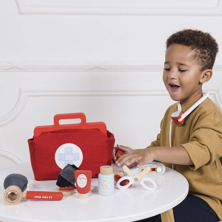 big_TV292-child-playing-with-accessories-from-the-doctors-bag-Copy.jpg