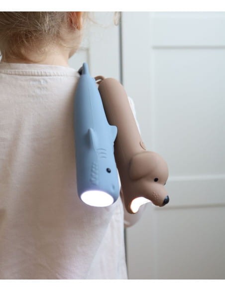 latarka-sharky-rekin (2).jpg