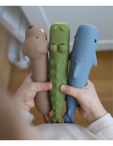 latarka-sharky-rekin (3).jpg