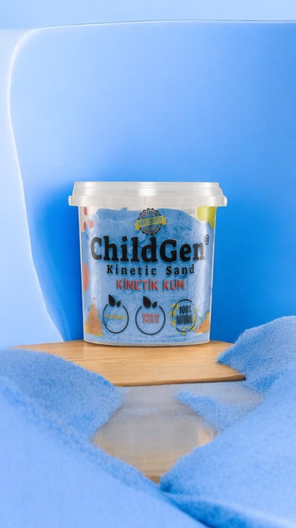pol_pl_ChildGen-Piasek-kinetyczny-100-naturalny-500g-kolor-NIEBIESKI-127_5.jpg
