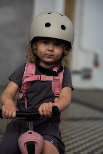 pol_pm_SCOOTANDRIDE-Kask-S-M-dla-dzieci-3-Ash-6029_7.jpg