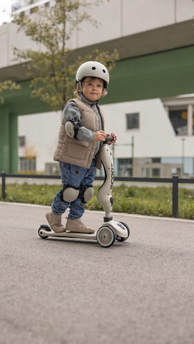 pol_pm_SCOOTANDRIDE-Zestaw-ochraniaczy-dla-dzieci-XXS-Ash-12598_12.jpg