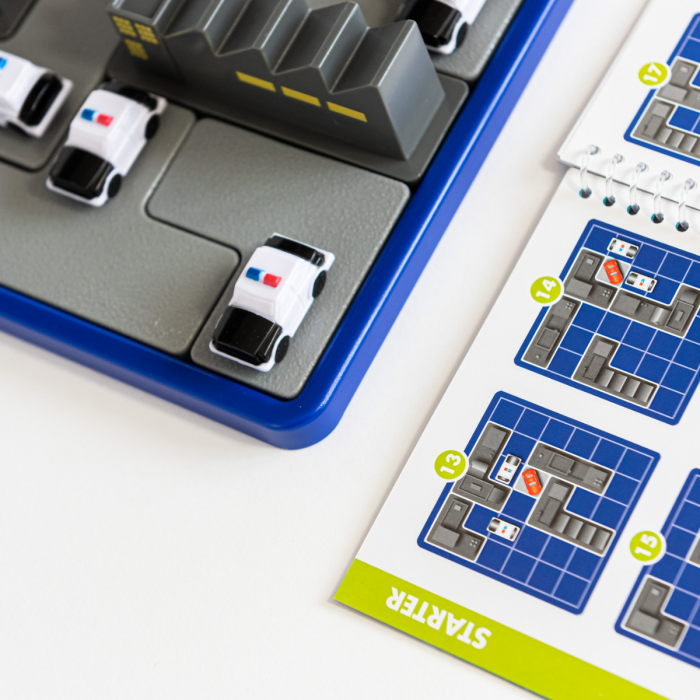 blokada_smart_games_lifestyle-2-700x700.png